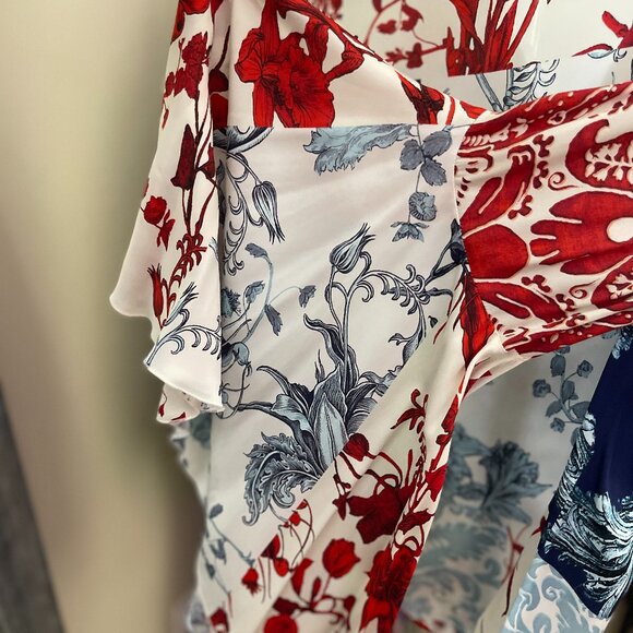 Alice + Olivia- Willa Floral Bell-Sleeve Blouse - Picture 2 of 3